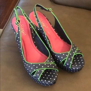 NWOT Lilly Pulitzer Wedge Polka Dot Shoes Size 8